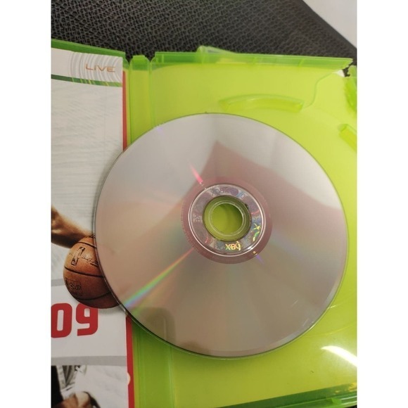 Xbox 360 NBA Live 2007 & 2009 - Picture 3 of 6